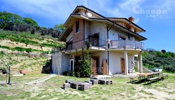 /images/gallery/thumbs/11.Tenuta Ornella_360x207.JPG